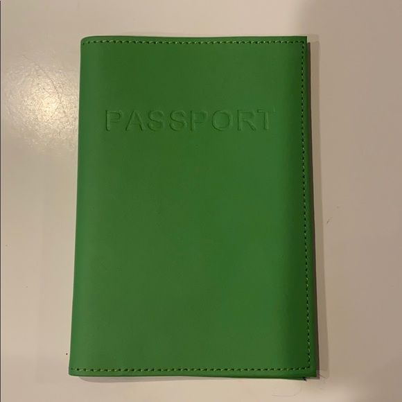 NWOT Passport Cover - Picture 1 of 2